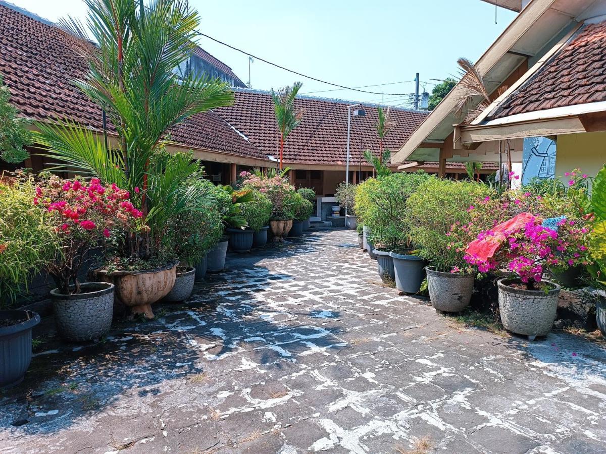 Hotel Maerakatja *
